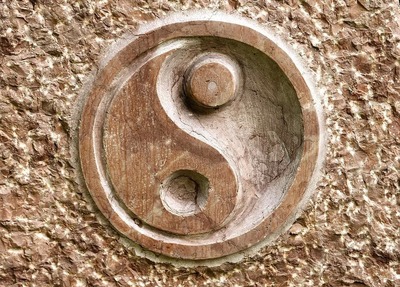 不要再说正负能量了,正负不懂能量。